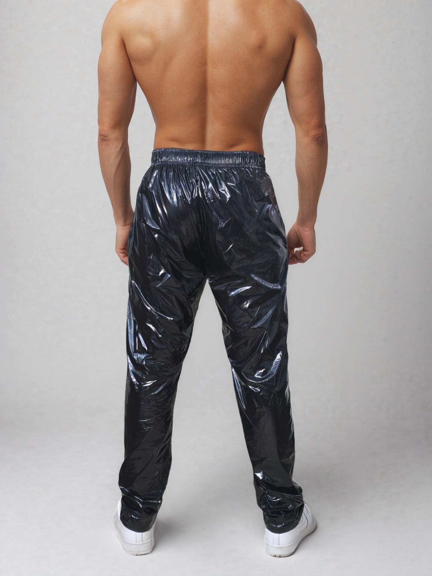 Sport-Jogginghose aus glänzendem schwarzem PU-Nylon - Glossy PU Nylon Pants