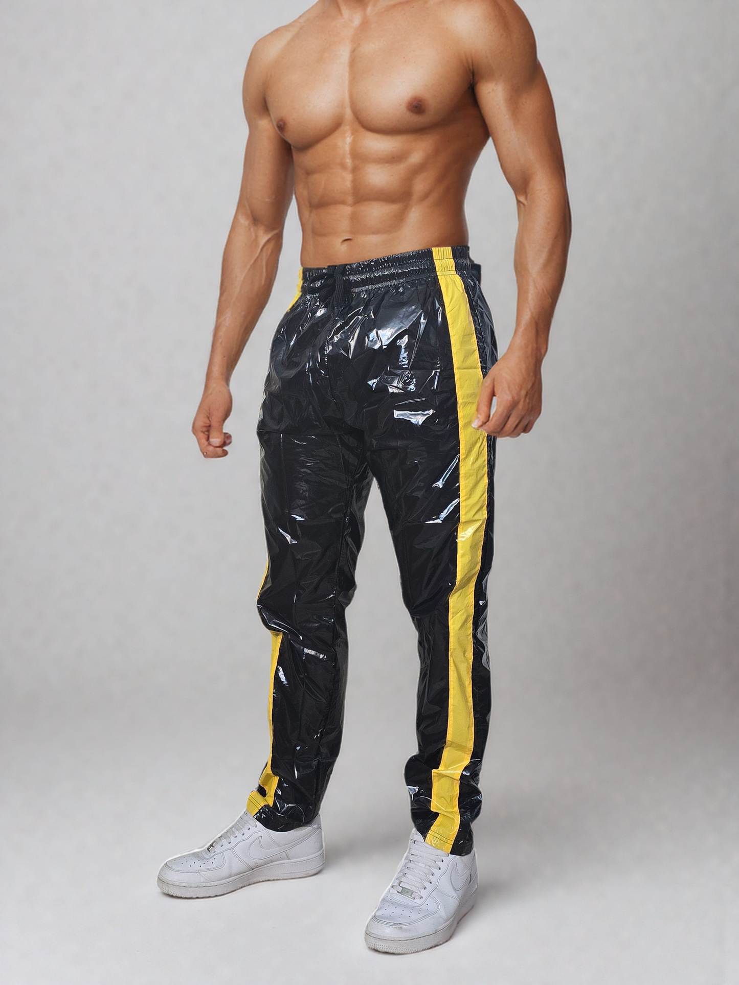 PU Nylon Sport Jogginghose aus PU Glanznylon gelbe Streifen