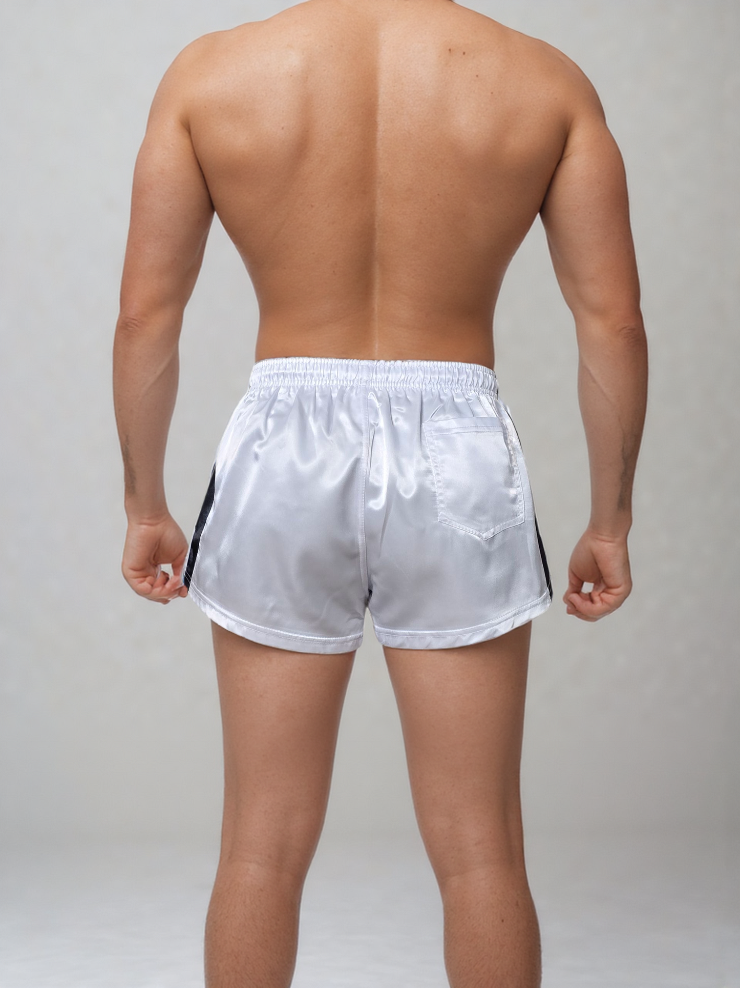 Retro Satin Sport & Freizeit Shorts.