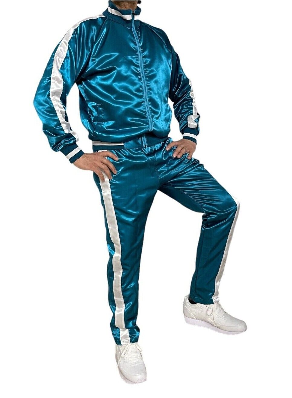 Satin Nylon Sport Jogging Suit made of shiny Nylon